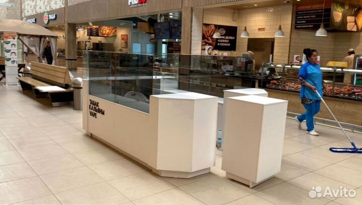 Торговый остров для бутика