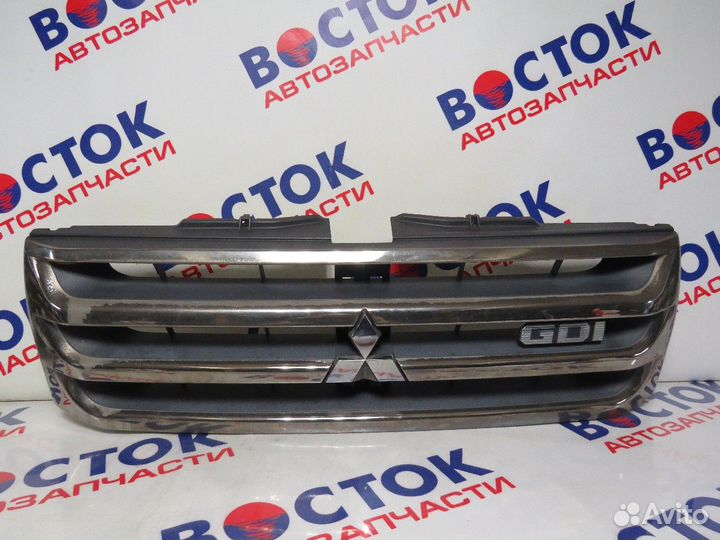 Решетка радиатора mitsubishi pajero IO H77W