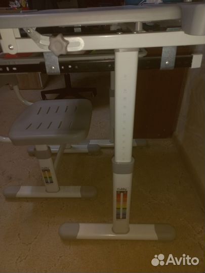 Растущая Школьная парта и стул