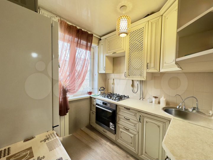 2-к. квартира, 47 м², 5/5 эт.