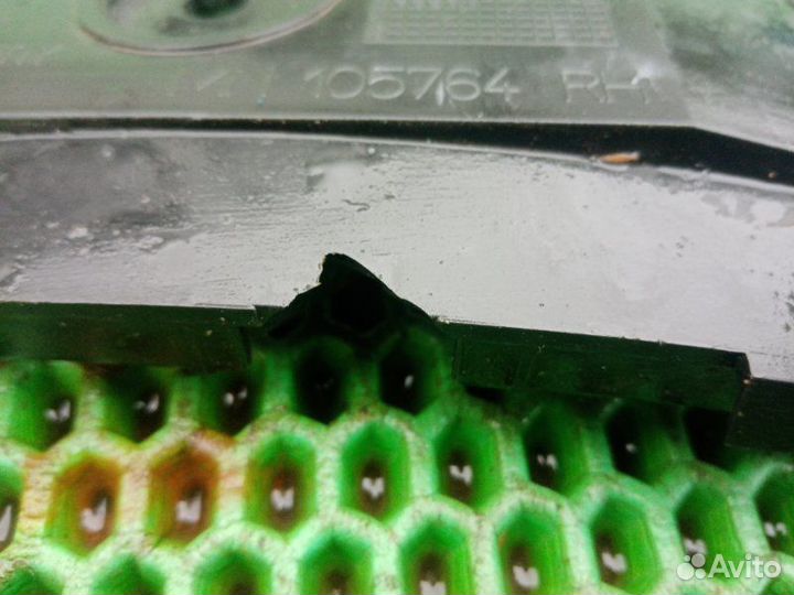 Крепление бампера заднее правое Mitsubishi Colt