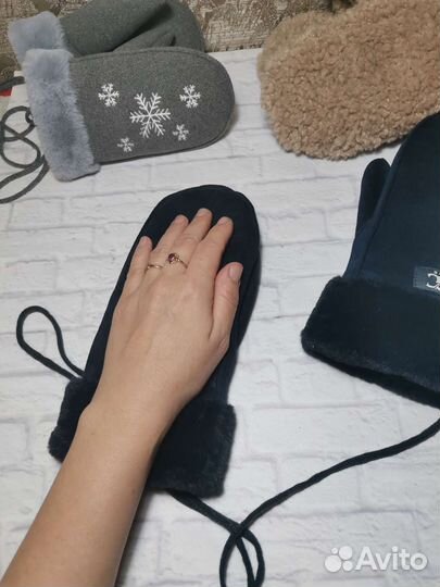 Варежки зимние женские. Бежевые