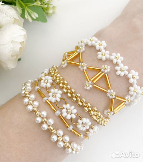 Браслет из бисера