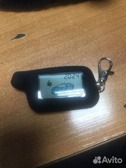 Продам брелок томагавк х5,х3