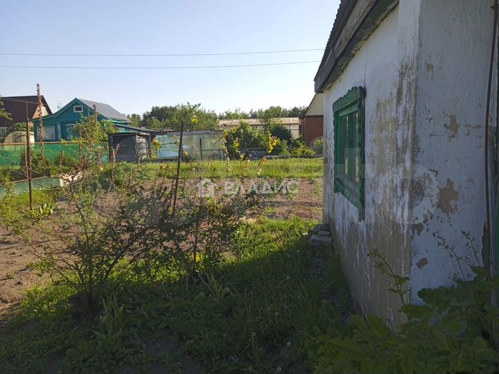 Дача 20 м² на участке 6 сот.