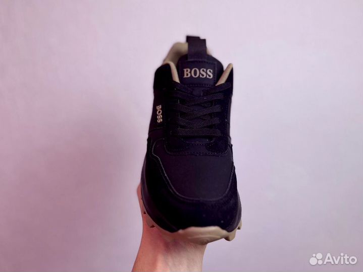 Кроссовки Boss стильные