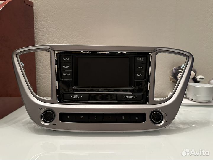 Штатная магнитола на hyundai solaris 2