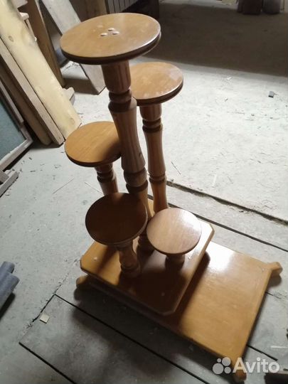 Подцветочник