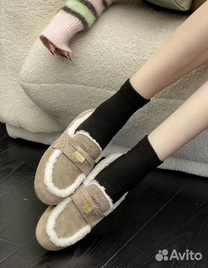 Лоферы женские зимние