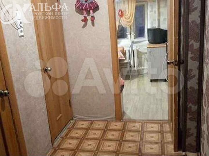 2-к. квартира, 47 м², 3/9 эт.