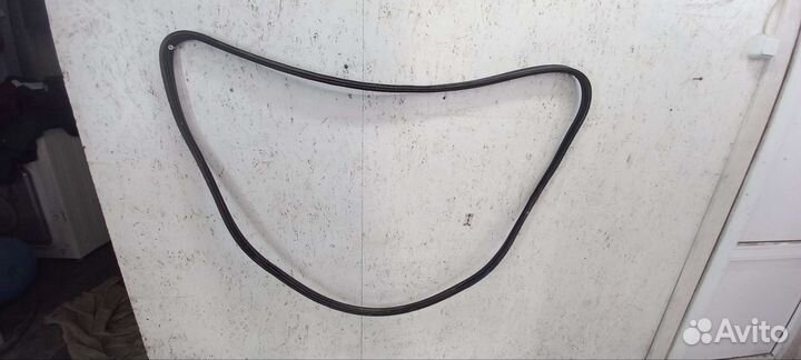 Уплотнитель проёма багажника Mazda 6GJ седан