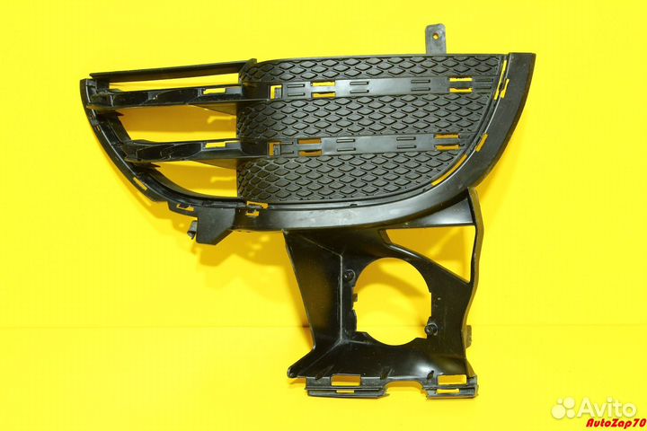 Накладка под птф левая