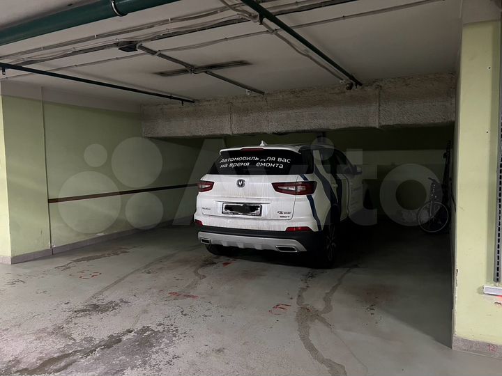 Машиноместо, 15 м²