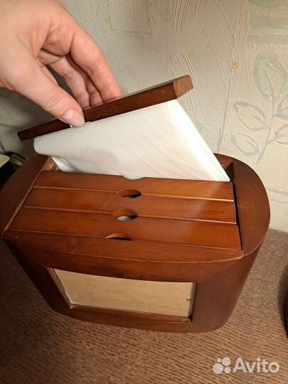 Деревянная шкатулка для фотографий