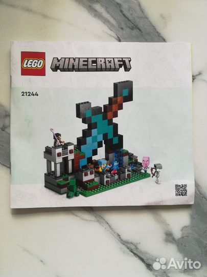 Lego minecraft 21244 застава меча