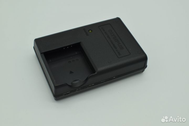 Зарядное устройство Olympus Li-50C charger(Li-50B)