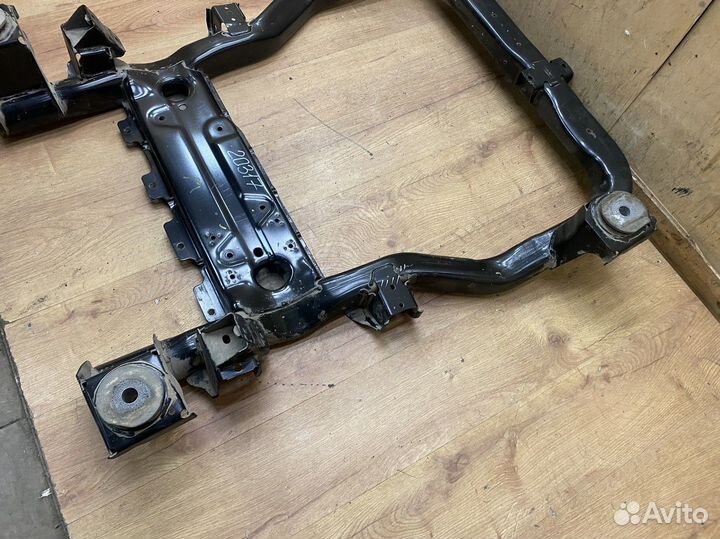 Балка подмоторная Подрамник Vw Transporter T6