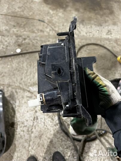 Ящик передней консоли Тойота Камри v50