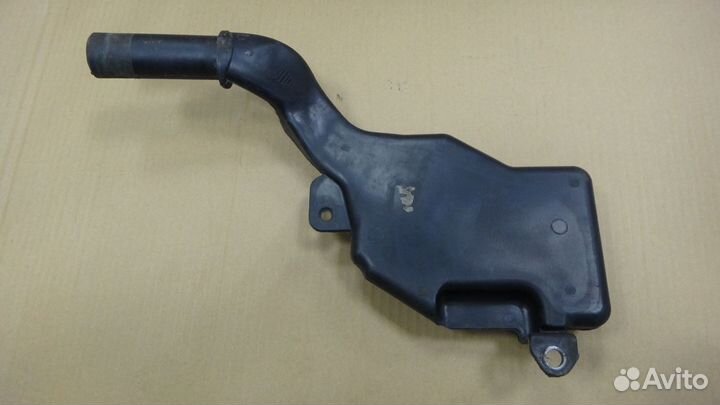 Заливная горловина 8T1955463B для Ауди А4, А5