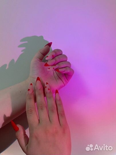 Маникюр с покрытием гель-лаком