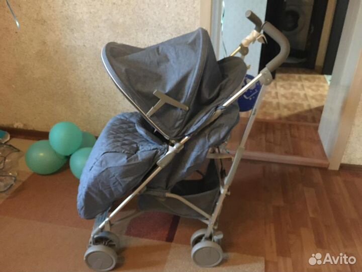 Прогулочная коляска
