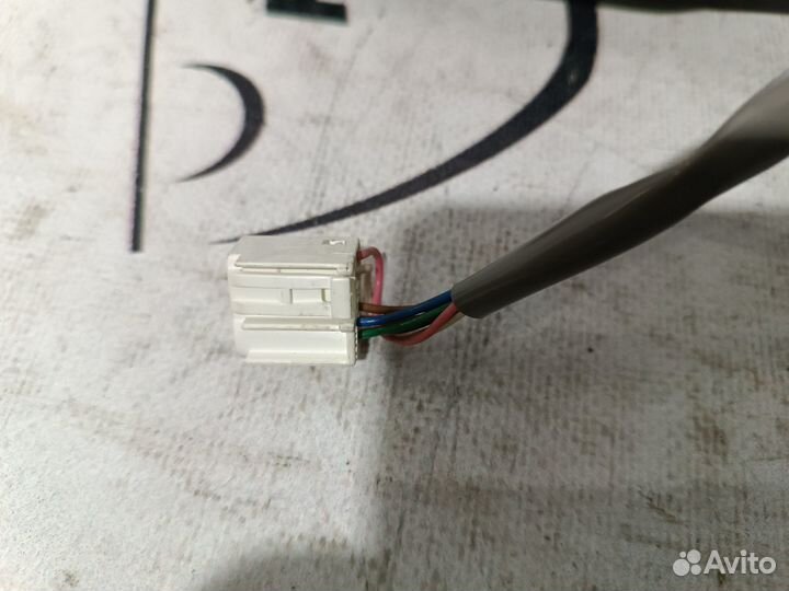 Зеркало toyota ractis NCP100 NCP105 SCP100 7 контактов С ПОВТОРИТЕЛЕМ левое голубой, 8T4 KA8406