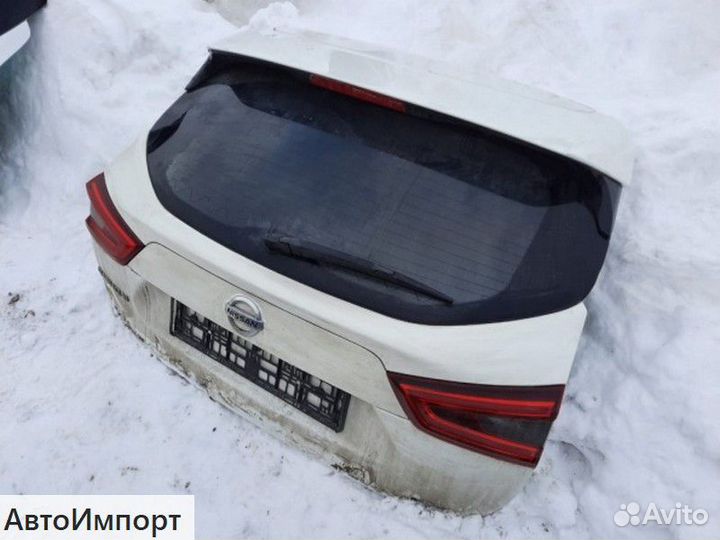 Крышка багажника Ниссан Кашкай джи 11 2013
