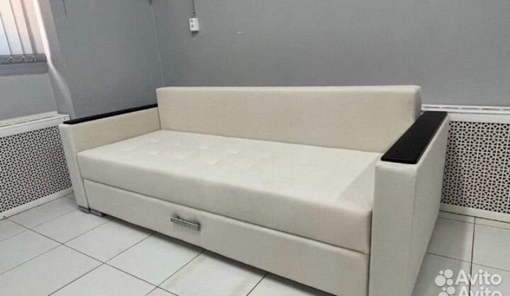 Диван Еврокнижка