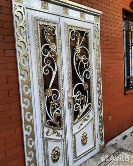 Кованные двери