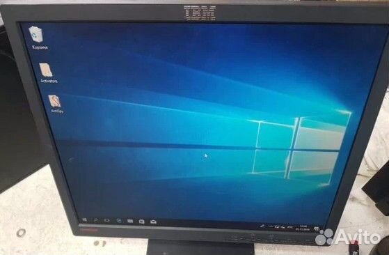 Мониторы ж.к. разные