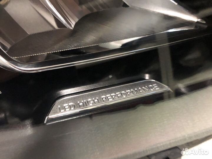 Фара правая и левая рестайлинг mercedes W117