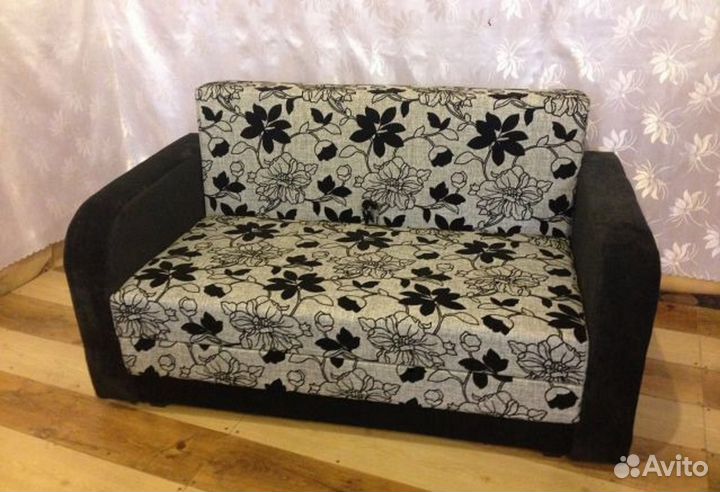 Диван кровать Чебурашка