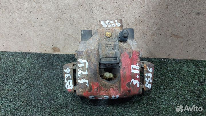 Суппорт тормозной задний правый 525 бмв E34