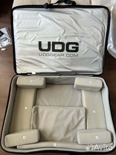 UDG Urbanite midi Controller Backpack Extra Large