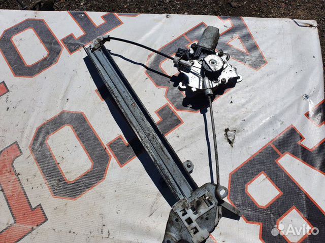 Стеклоподъемник задний левый Mitsubishi Lancer