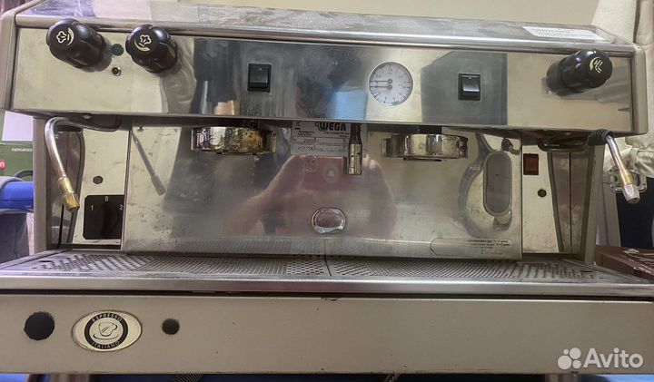 Кофемашина 2 группы vega