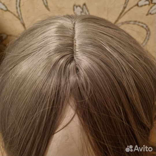 Серый парик каре синтетический