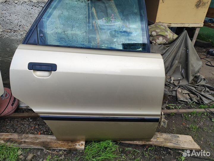 Дверь audi 80 б4