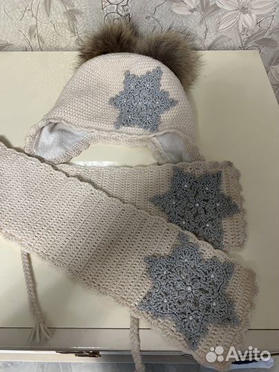 Шапка р.50 и шарф ручой работы