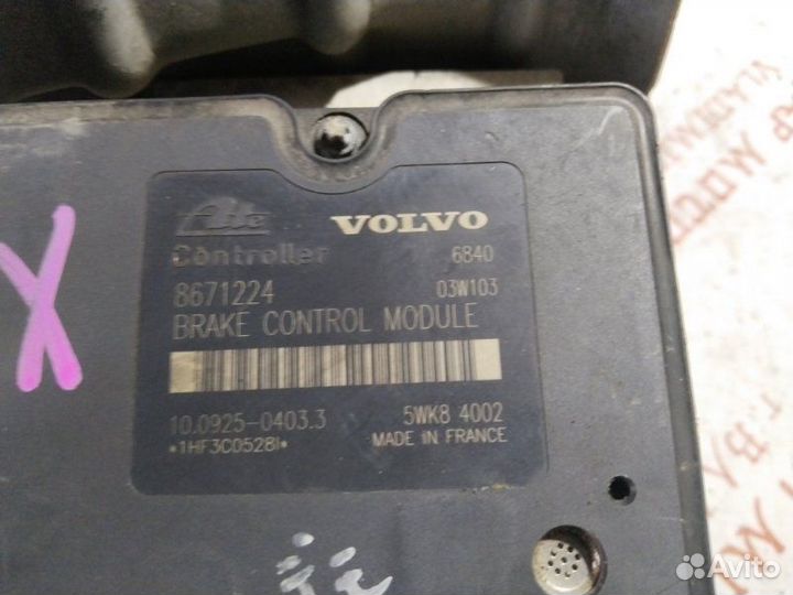 Блок ABS Volvo Xc90 B6324S 2007