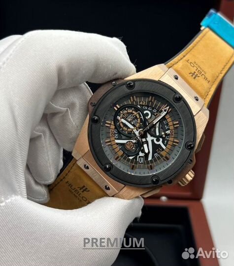 Часы Hublot