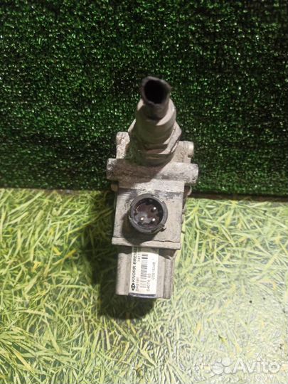 Кран модулятор EBS передний Volvo FH 2006 20516342