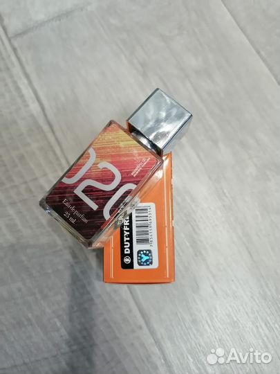 Escentric molecules Escentric 02 Молекула 02