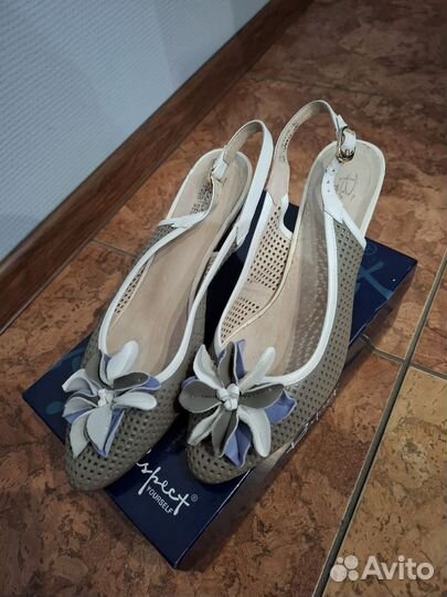 Босоножки Респект 38