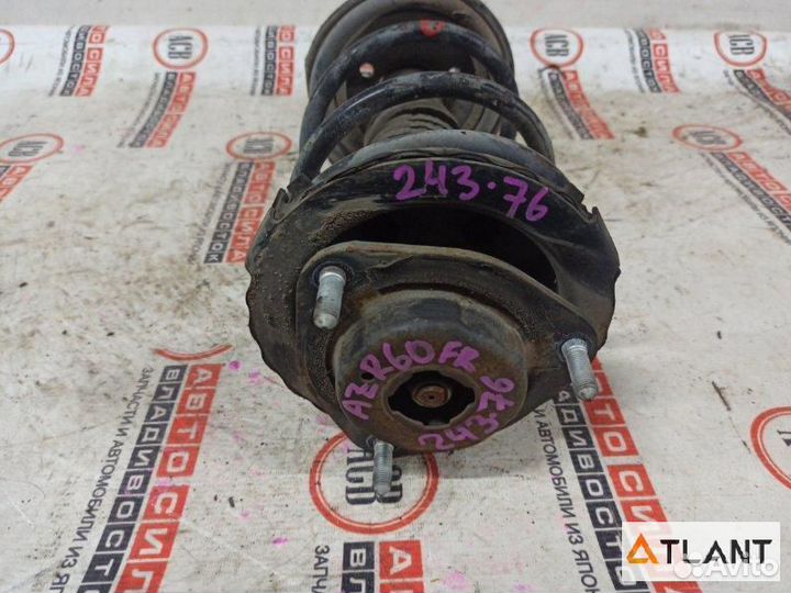 Стойка передняя правая toyota noah