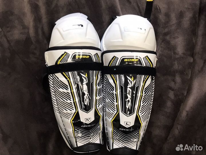 Хоккейные наколенники детские