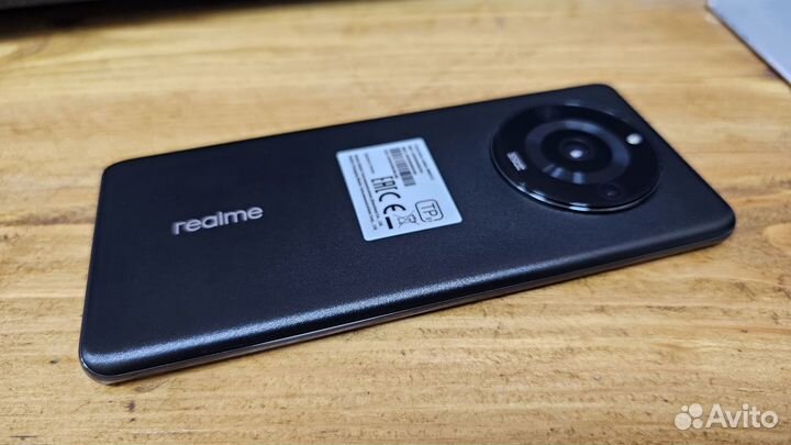 Смартфон realme 11 Pro 8/256Gb на гарантии