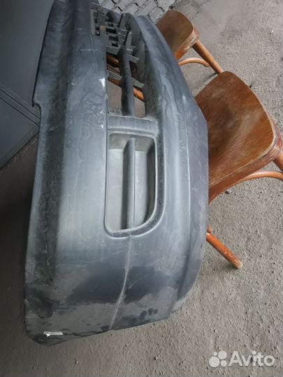 Бампер передний toyota lite ace