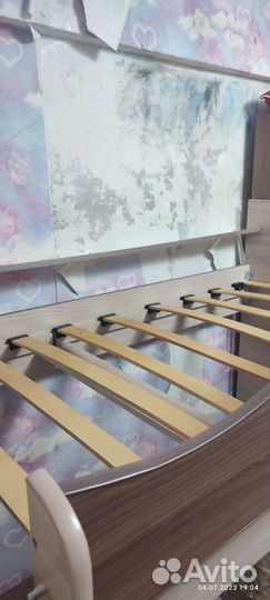 Детская кровать двухъярусная