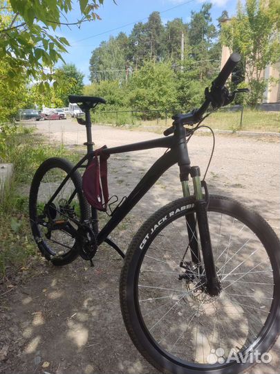 Велосипед Forward Apache 27.5 2.2 рама 21